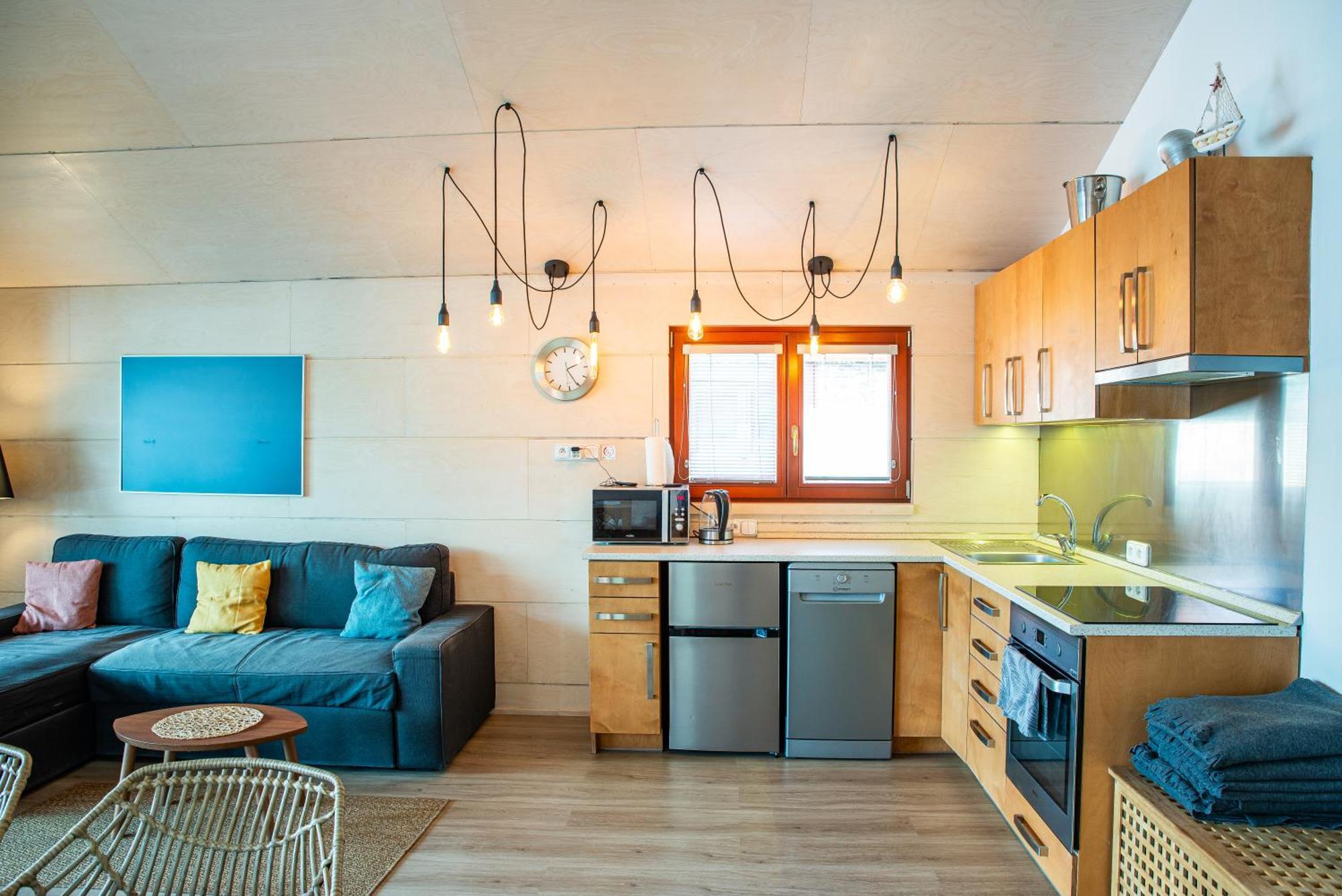 Houseboat Benjamin - Houseboats Benjamin & Franklin Hotel Prague Exterior photo